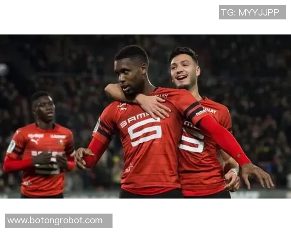 尼姆与雷恩历史交锋回顾及战绩分析探讨