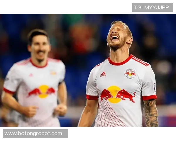 芝加哥与纽约红牛激战正酣比分更新及精彩瞬间回顾