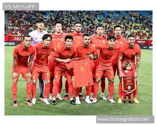 中国国足迎战叙利亚力争进球胜利全力以赴展现团队精神 中国国足迎战叙利亚力争进球胜利全力以赴展现团队精神