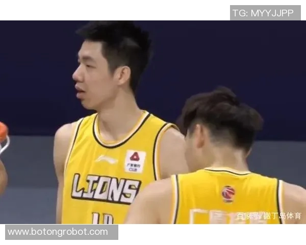 朱俊龙：从青涩少年到璀璨明星的成长之路与奋斗故事